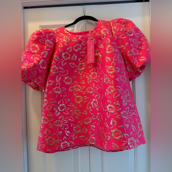 Lilly Pulitzer Tops - Lilly Pulitzer pink and gold puffy sleeve blouse in size XL NWT